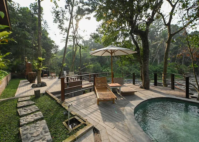 Tegal Campuhan Retreats ロッジ Munggu